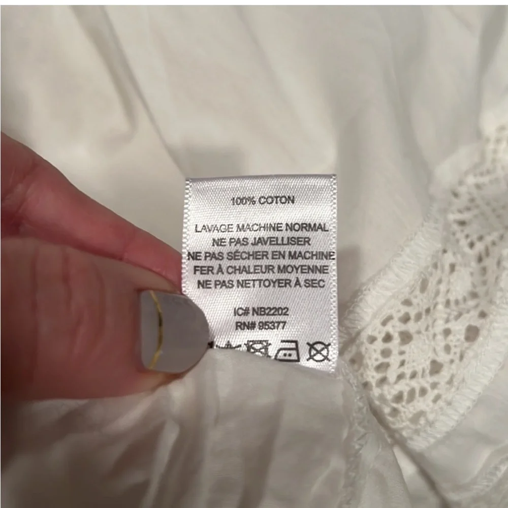 Sanctuary Crisp White off shoulder 3/4 sleeves top. - Picture 7 of 7